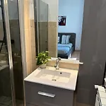 Apartamento Maison De à Ouest Dans Propriété Arborée